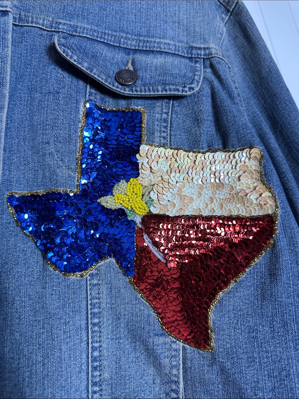 Faded Glory medium wash custom-embellished denim trucker jacket Texas Design 2XL - Picture 10 of 15